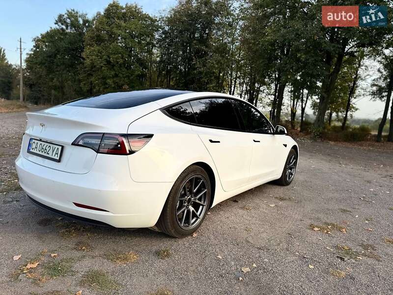 Седан Tesla Model 3 2022 в Черкасах фото 5 Седан Tesla Model 3 2022 в Черкасах