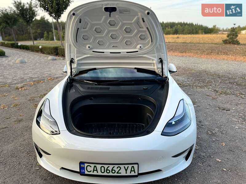 Седан Tesla Model 3 2022 в Черкасах фото 20 Седан Tesla Model 3 2022 в Черкасах