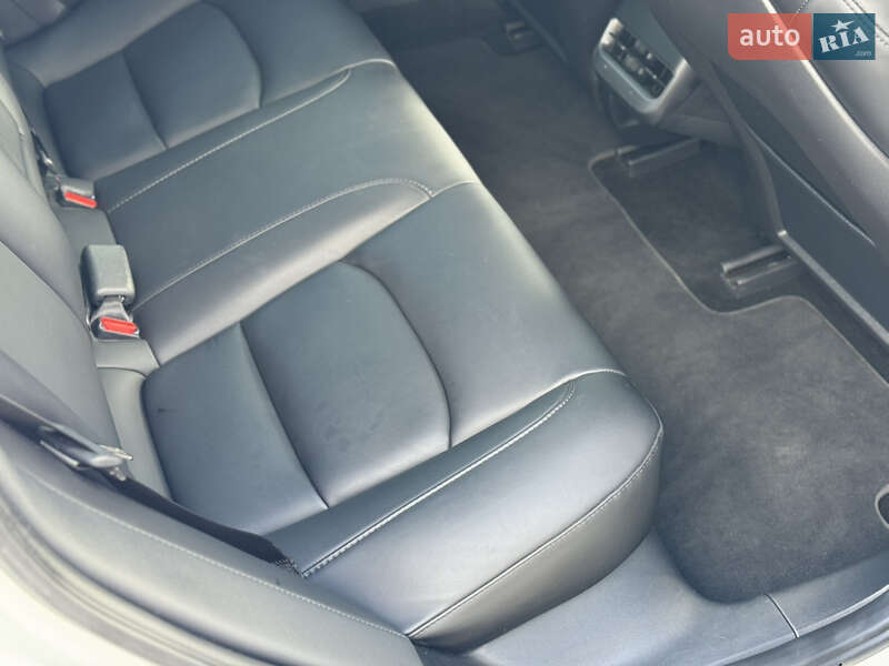 Седан Tesla Model 3 2023 в Хмельницком