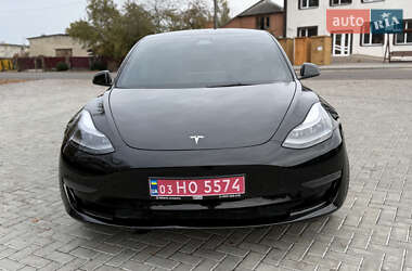 Седан Tesla Model 3 2021 в Ковелі