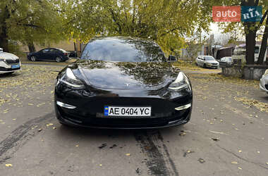 Седан Tesla Model 3 2019 в Днепре