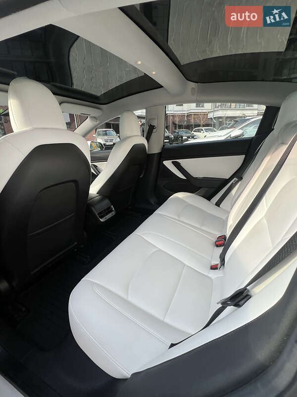 Седан Tesla Model 3 2019 в Буче фото 18 Седан Tesla Model 3 2019 в Буче