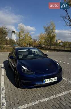 Седан Tesla Model 3 2022 в Запорожье Седан Tesla Model 3 2022 в Запорожье