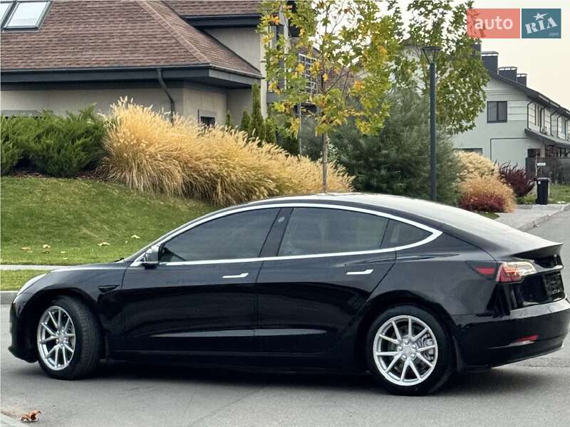Седан Tesla Model 3 2019 в Днепре фото 5 Седан Tesla Model 3 2019 в Днепре