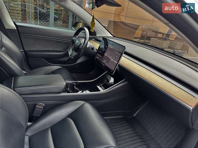 Седан Tesla Model 3 2019 в Днепре фото 8 Седан Tesla Model 3 2019 в Днепре