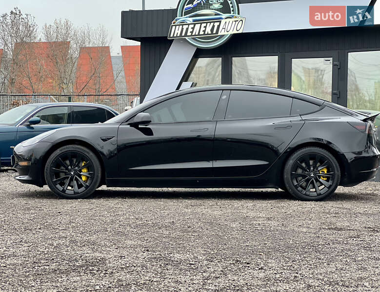 Седан Tesla Model 3 2022 в Киеве фото 5 Седан Tesla Model 3 2022 в Киеве