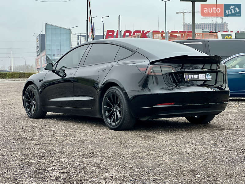 Седан Tesla Model 3 2022 в Киеве фото 6 Седан Tesla Model 3 2022 в Киеве