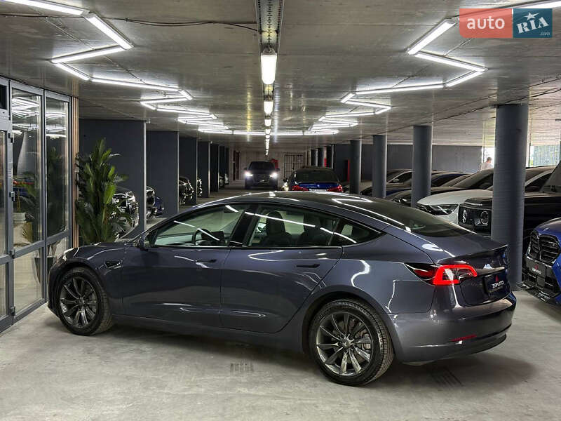 Седан Tesla Model 3 2023 в Одесі фото 5 Седан Tesla Model 3 2023 в Одесі