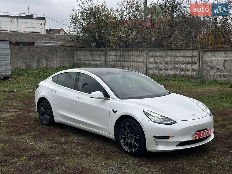 Tesla Model 3 2019 Tesla Model 3 2019