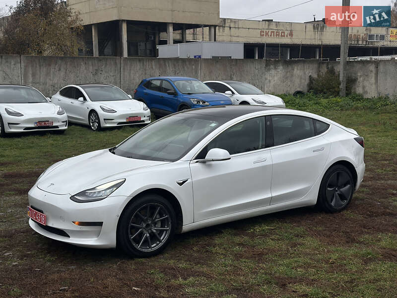 Седан Tesla Model 3 2019 в Рівному фото 14 Седан Tesla Model 3 2019 в Рівному