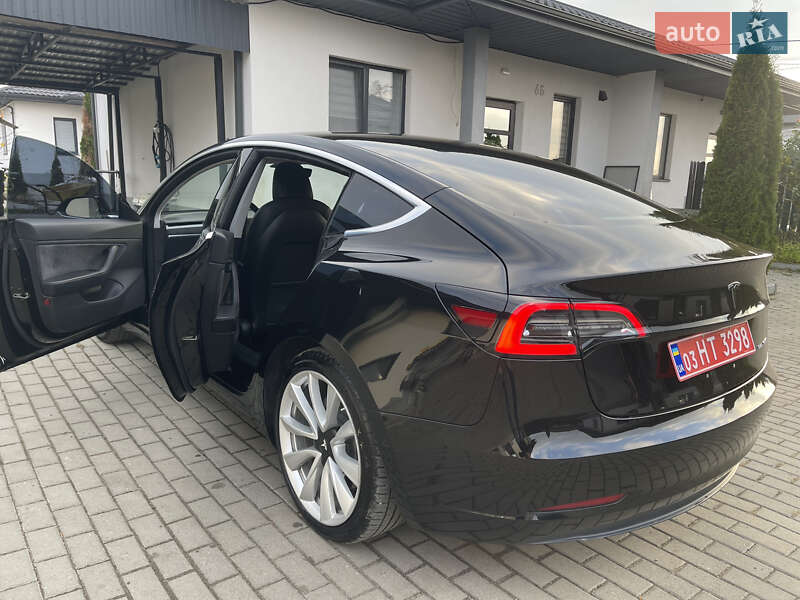 Седан Tesla Model 3 2018 в Луцке фото 11 Седан Tesla Model 3 2018 в Луцке