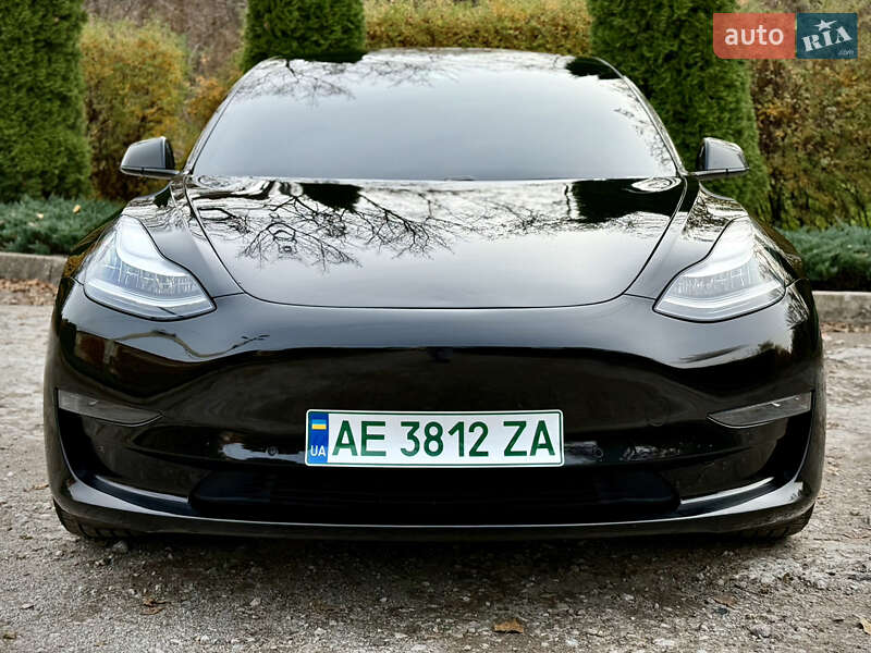 Седан Tesla Model 3 2020 в Дніпрі фото 7 Седан Tesla Model 3 2020 в Дніпрі