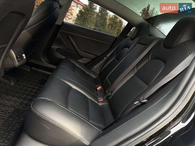 Седан Tesla Model 3 2020 в Дніпрі фото 34 Седан Tesla Model 3 2020 в Дніпрі