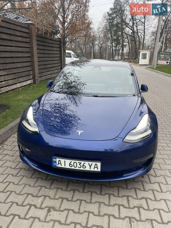 Tesla Model 3 2019