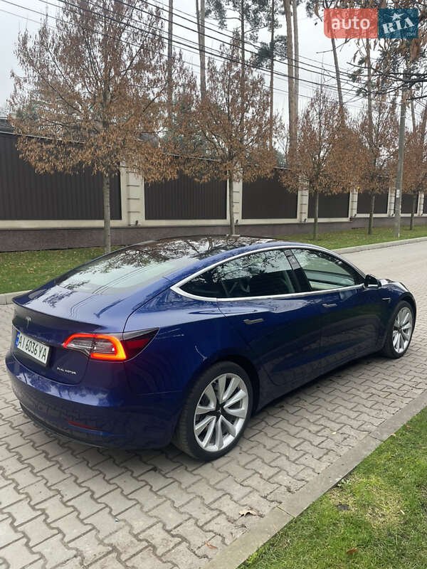Седан Tesla Model 3 2019 в Киеве фото 7 Седан Tesla Model 3 2019 в Киеве