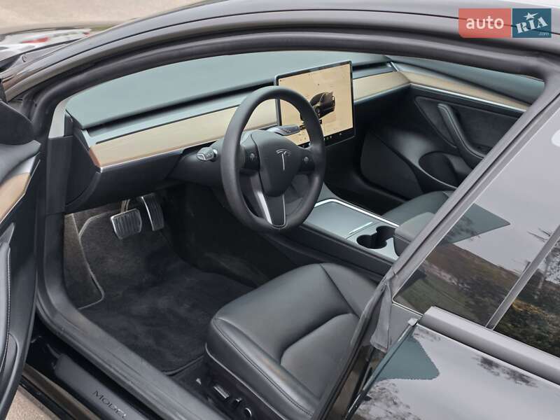 Седан Tesla Model 3 2022 в Кривому Розі фото 18 Седан Tesla Model 3 2022 в Кривому Розі