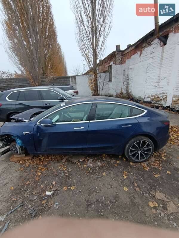 Седан Tesla Model 3 2018 в Украинке фото 6 Седан Tesla Model 3 2018 в Украинке