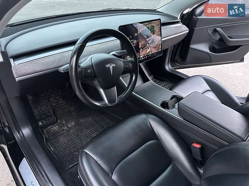 Седан Tesla Model 3 2019 в Харькове