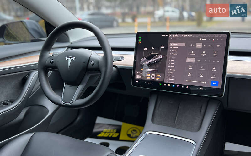 Седан Tesla Model 3 2022 в Львове фото 19 Седан Tesla Model 3 2022 в Львове