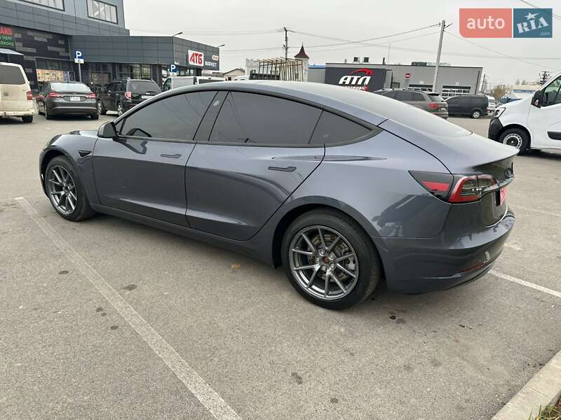 Седан Tesla Model 3 2023 в Киеве фото 11 Седан Tesla Model 3 2023 в Киеве
