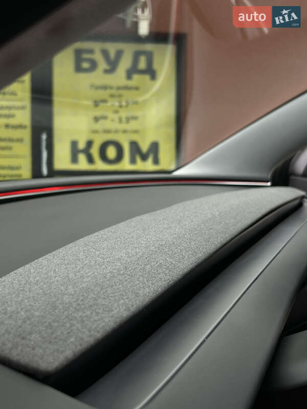 Седан Tesla Model 3 2024 в Івано-Франківську фото 40 Седан Tesla Model 3 2024 в Івано-Франківську