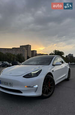 Седан Tesla Model 3 2022 в Харкові