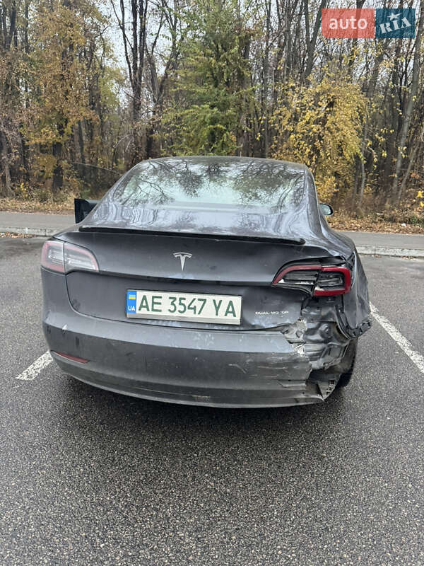 Седан Tesla Model 3 2020 в Днепре