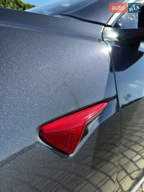Седан Tesla Model 3 2022 в Одесі
