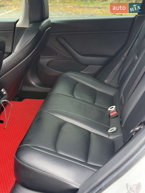 Седан Tesla Model 3 2019 в Кам'янець-Подільському фото 22 Седан Tesla Model 3 2019 в Кам'янець-Подільському