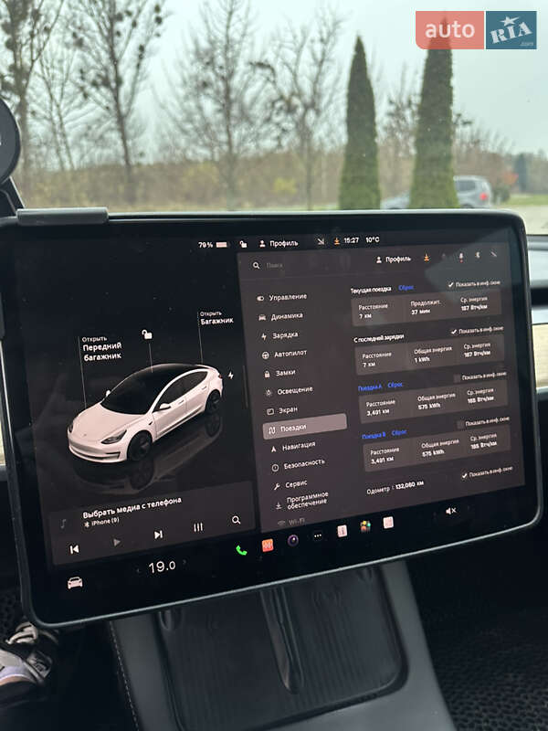 Седан Tesla Model 3 2022 в Великих Мостах