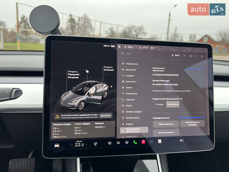 Седан Tesla Model 3 2019 в Прилуках