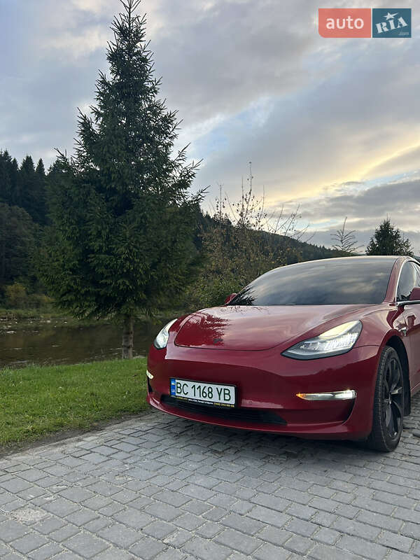 Седан Tesla Model 3 2018 в Трускавці фото 42 Седан Tesla Model 3 2018 в Трускавці