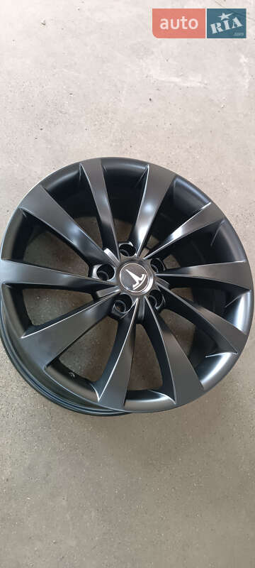 Седан Tesla Model 3 2018 в Трускавці фото 68 Седан Tesla Model 3 2018 в Трускавці