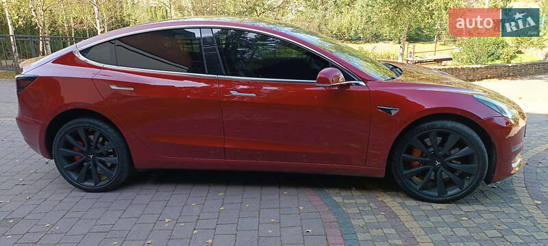 Седан Tesla Model 3 2018 в Трускавці фото 69 Седан Tesla Model 3 2018 в Трускавці