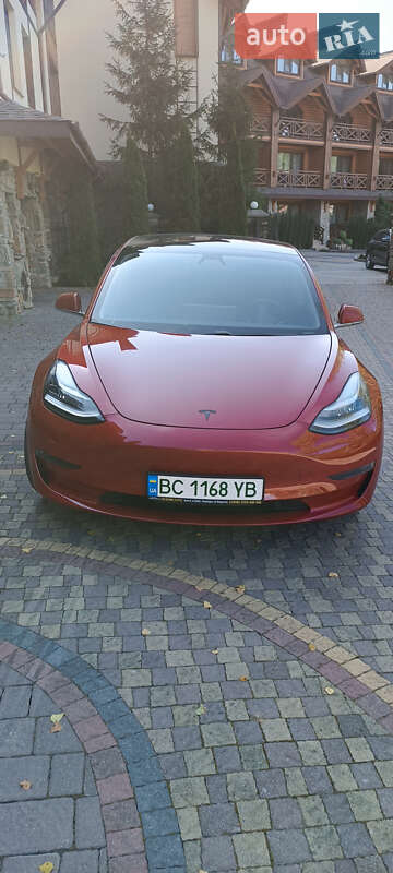 Седан Tesla Model 3 2018 в Трускавці фото 68 Седан Tesla Model 3 2018 в Трускавці
