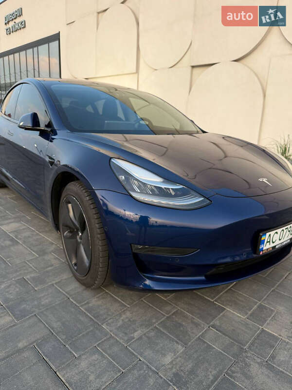 Седан Tesla Model 3 2018 в Луцьку фото 4 Седан Tesla Model 3 2018 в Луцьку