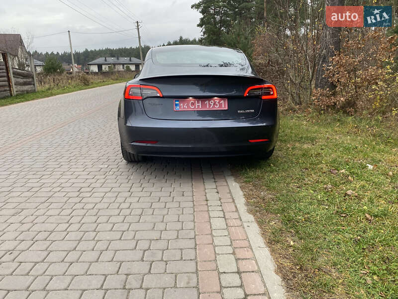 Седан Tesla Model 3 2020 в Львові фото 13 Седан Tesla Model 3 2020 в Львові