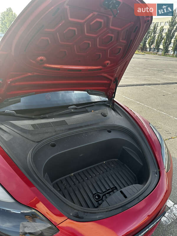 Седан Tesla Model 3 2021 в Києві фото 15 Седан Tesla Model 3 2021 в Києві