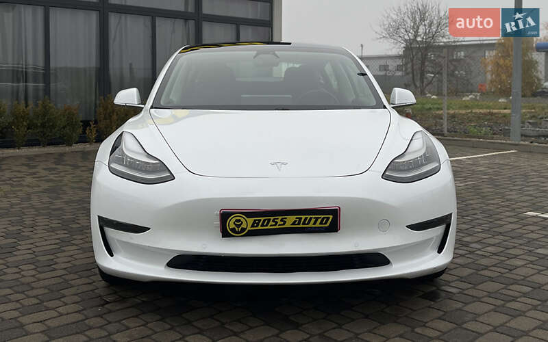 Седан Tesla Model 3 2020 в Мукачево фото 2 Седан Tesla Model 3 2020 в Мукачево