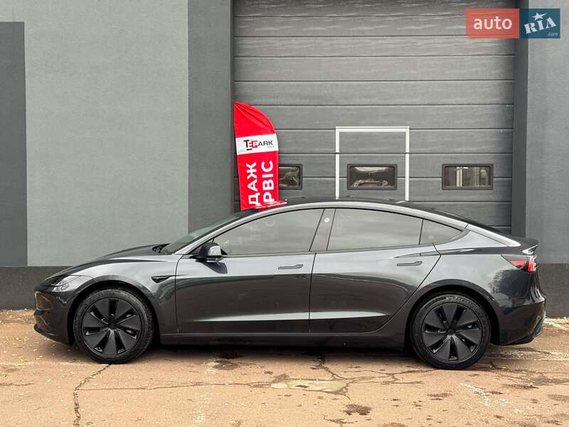 Седан Tesla Model 3 2024 в Києві фото 6 Седан Tesla Model 3 2024 в Києві