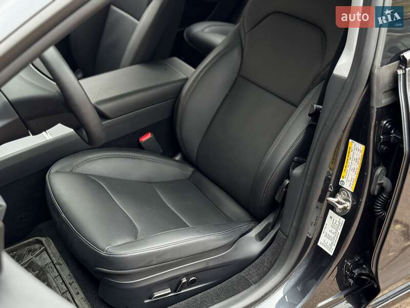 Седан Tesla Model 3 2024 в Києві фото 13 Седан Tesla Model 3 2024 в Києві