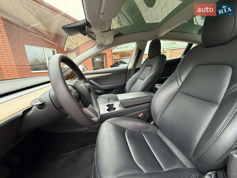 Седан Tesla Model 3 2021 в Луцке фото 40 Седан Tesla Model 3 2021 в Луцке
