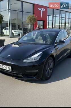 Седан Tesla Model 3 2018 в Житомирі