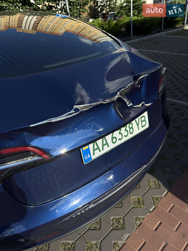 Седан Tesla Model 3 2019 в Киеве фото 5 Седан Tesla Model 3 2019 в Киеве