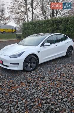Седан Tesla Model 3 2021 в Луцьку
