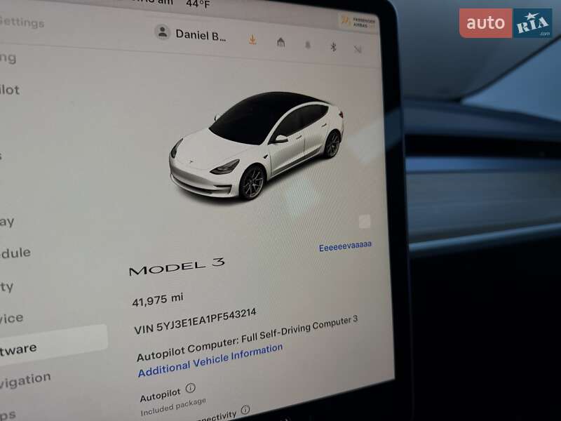 Седан Tesla Model 3 2023 в Львові фото 47 Седан Tesla Model 3 2023 в Львові