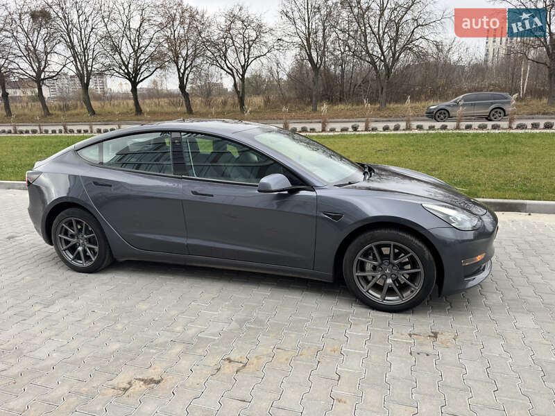 Седан Tesla Model 3 2022 в Рівному фото 7 Седан Tesla Model 3 2022 в Рівному