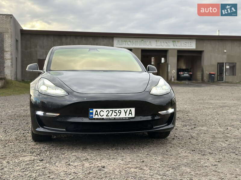 Седан Tesla Model 3 2018 в Луцьку фото 2 Седан Tesla Model 3 2018 в Луцьку