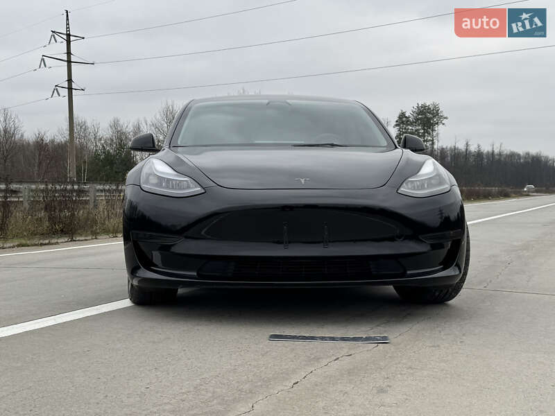 Седан Tesla Model 3 2023 в Житомирі фото 2 Седан Tesla Model 3 2023 в Житомирі