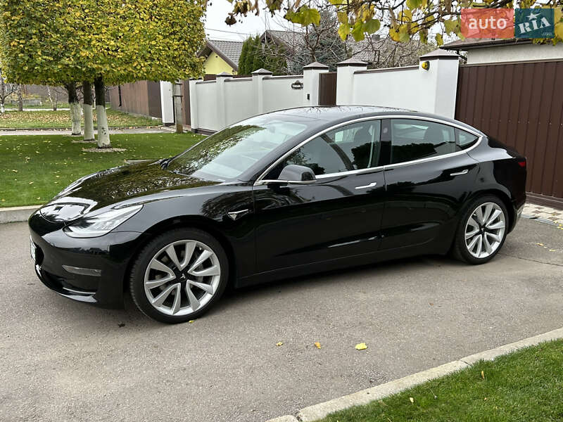 Седан Tesla Model 3 2020 в Києві фото 9 Седан Tesla Model 3 2020 в Києві